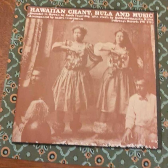 Vintage record -  Hawaiian Folk, Hula & chant music - Picture 1 of 5